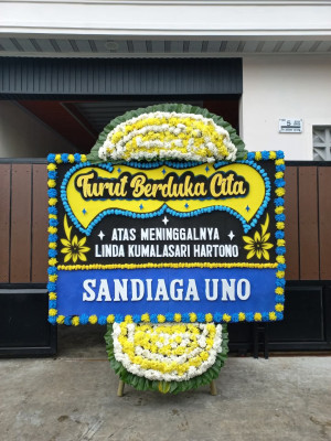 Papan Bunga Duka di Air Kepala Tujuh